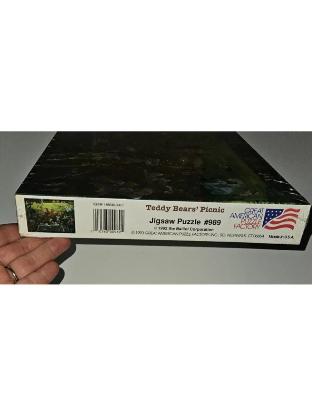 NEW Teddy Bears Picnic Jigsaw Puzzle 550 Pc 18x24